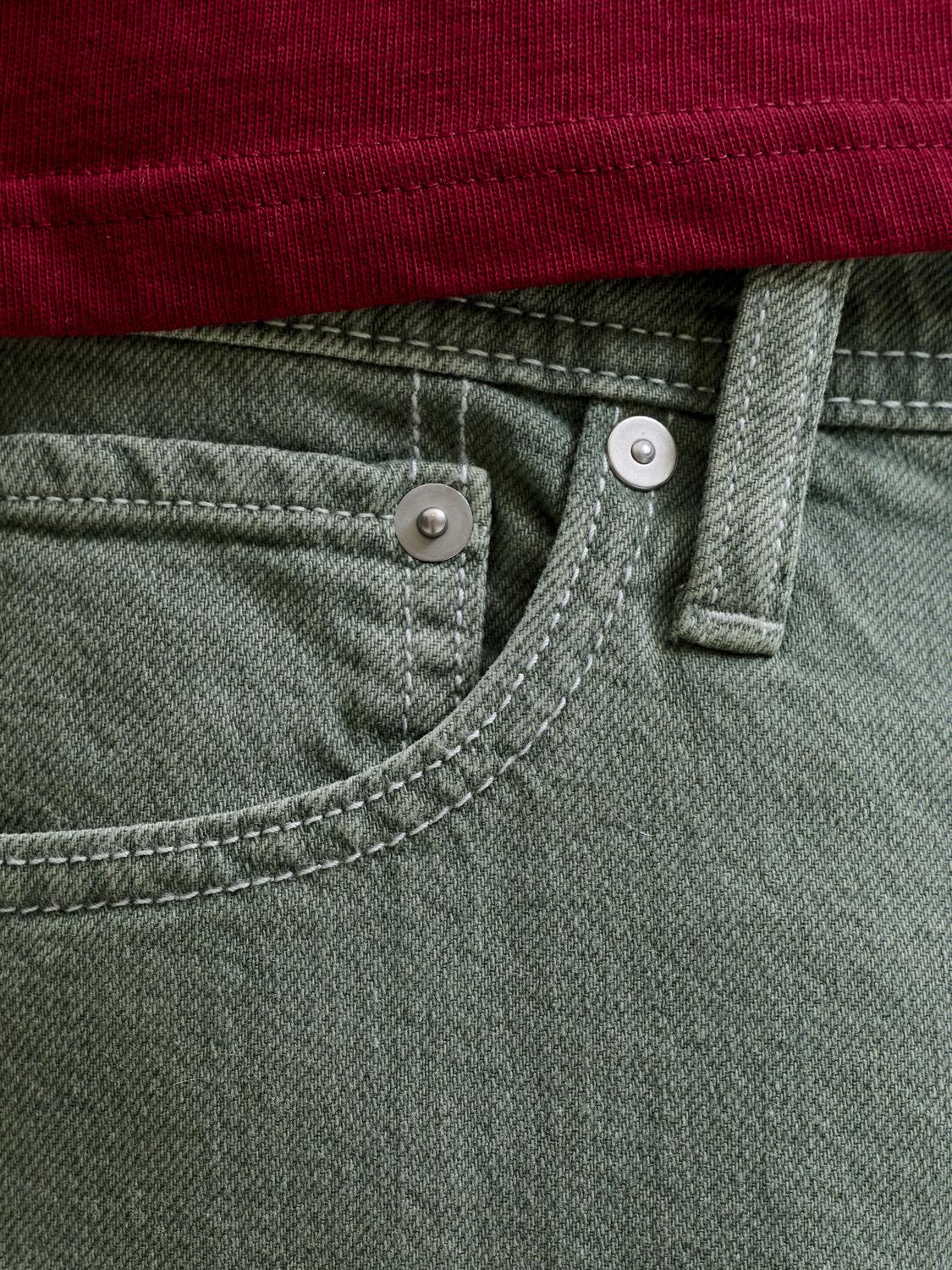 model_shot-detail